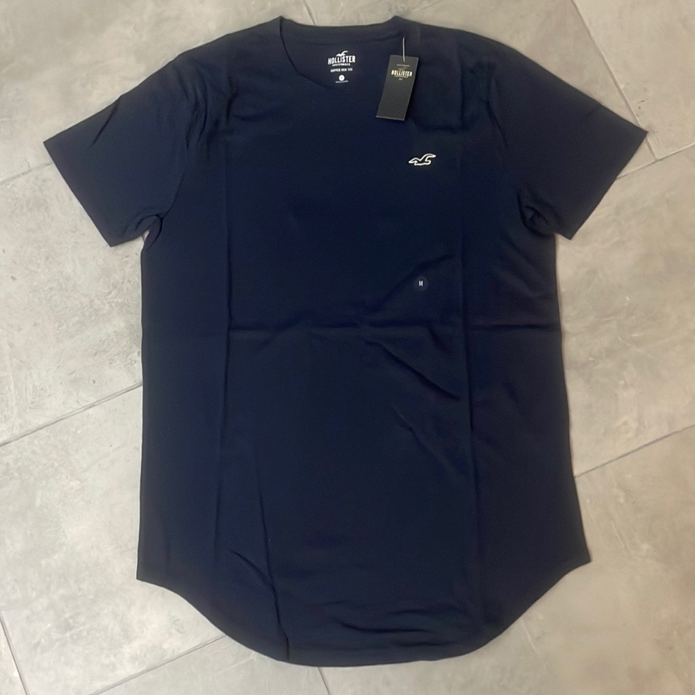 navy holister curved hem tee